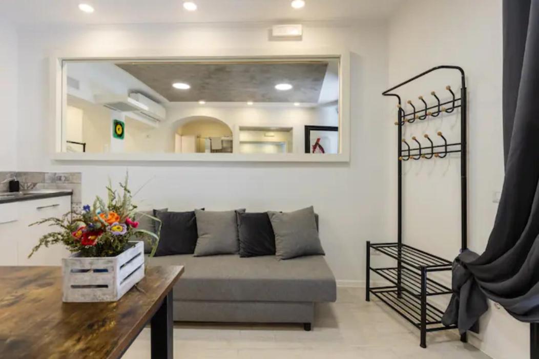 Historical Workshop Apartment - Fico Рим Екстер'єр фото